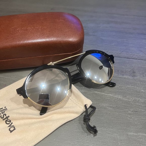 Milan III Sunglasses - Illesteva - Picture 5 of 9